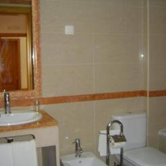 Отель Apartamentos Monte da Vinha I Португалия, Албуфейра - отзывы, цены и фото номеров - забронировать отель Apartamentos Monte da Vinha I онлайн ванная