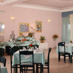 Saint Nicholas Hotel питание