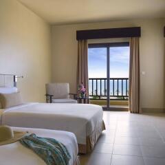 Отель The Cove Rotana Resort комната для гостей фото 5