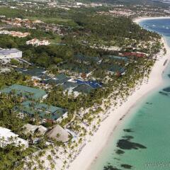 Отель Barcelo Bavaro Beach - Только для взрослых - Все включено Доминикана, Пунта Кана - 9 отзывов об отеле, цены и фото номеров - забронировать отель Barcelo Bavaro Beach - Только для взрослых - Все включено онлайн пляж фото 2