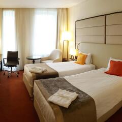 Гостиница Crowne Plaza Moscow - Tretyakovskaya 4* Улучшенный номер с 2 отдельными кроватями