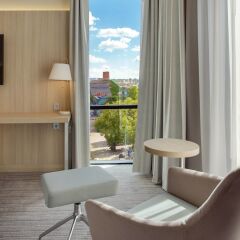 Отель Courtyard by Marriott Vilnius City Center балкон