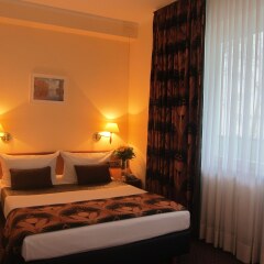 Hotel Atrium комната для гостей