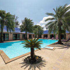 Отель Blue Garden Resort & Spa бассейн
