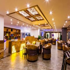 Lafei Xilong Hot Spring Hotel (Chongzhou Jiulonggou) интерьер отеля фото 3