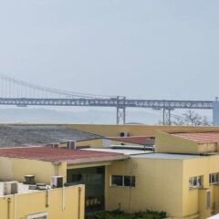 Апартаменты Lisbon Near the River Apartments пляж