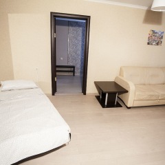 Апартаменты Funny Dolphins Apartments Butyrskiy Val комната для гостей фото 5