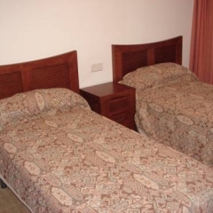 Отель Apartaments Lloveras Испания, Льорет-де-Мар - отзывы, цены и фото номеров - забронировать отель Apartaments Lloveras онлайн комната для гостей фото 2