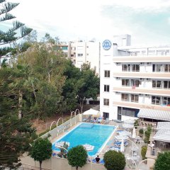 San Remo Hotel in Larnaca, Cyprus from 57$, photos, reviews - zenhotels.com balcony