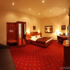 Отель & Apartments Zarenhof Berlin Mitte Германия, Берлин - 2 отзыва об отеле, цены и фото номеров - забронировать отель & Apartments Zarenhof Berlin Mitte онлайн комната для гостей фото 4