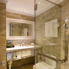 A&Em Corner Sai Gon Hotel ванная фото 2