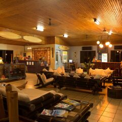 Отель Waidroka Bay Resort интерьер отеля