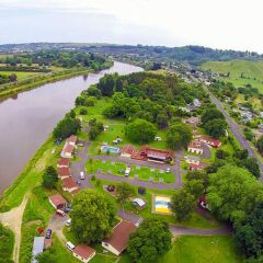 Отель Whanganui River Top 10 Holiday Park фото 4