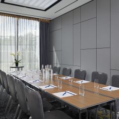 Отель Park Plaza London Park Royal