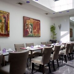 Отель Auteuil Manotel Швейцария, Женева - 1 отзыв об отеле, цены и фото номеров - забронировать отель Auteuil Manotel онлайн питание фото 2