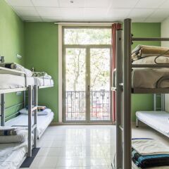 Отель Safestay Passeig de Gracia Барселона ванная