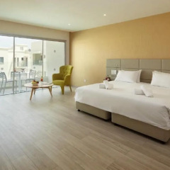 Апартаменты Melpo Antia Luxury Apartments & Suites комната для гостей фото 3