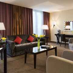 Отель Crowne Plaza Paris Republique Франция, Париж - 1 отзыв об отеле, цены и фото номеров - забронировать отель Crowne Plaza Paris Republique онлайн комната для гостей фото 3