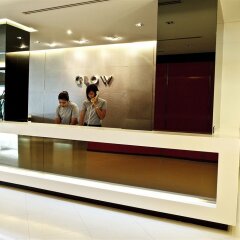 Отель Trinity Silom Hotel Таиланд, Бангкок - 2 отзыва об отеле, цены и фото номеров - забронировать отель Trinity Silom Hotel онлайн интерьер отеля
