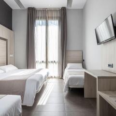 Отель Hostal Plaza Goya BCN Испания, Барселона - отзывы, цены и фото номеров - забронировать отель Hostal Plaza Goya BCN онлайн комната для гостей фото 3