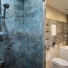 Отель Apartamenty VNS Польша, Гданьск - 1 отзыв об отеле, цены и фото номеров - забронировать отель Apartamenty VNS онлайн ванная