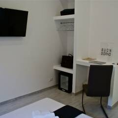 Отель Empire Suites удобства в номере