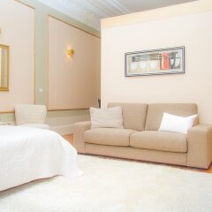 Апартаменты Liiiving in Porto - Art & Heart Studio комната для гостей фото 2