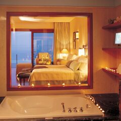 Отель Grand Resort Lagonissi ванная