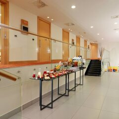 Отель Courtyard by Marriott Budapest City Center спа фото 2