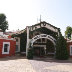 Belcekiz Beach Club Турция, Олудениз - 1 отзыв об отеле, цены и фото номеров - забронировать отель Belcekiz Beach Club - All Inclusive онлайн вид на фасад