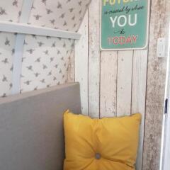 Отель The Little Hide - Grown Up Glamping Великобритания, Йорк - отзывы, цены и фото номеров - забронировать отель The Little Hide - Grown Up Glamping онлайн интерьер отеля фото 3