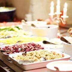 Отель Best Western Tidbloms Hotel Швеция, Гётеборг - 1 отзыв об отеле, цены и фото номеров - забронировать отель Best Western Tidbloms Hotel онлайн питание фото 2