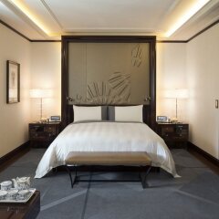 The Peninsula Paris in Paris, France from 2455$, photos, reviews - zenhotels.com guestroom