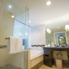 Royal Orchid Guam Hotel in Tamuning, United States of America from 109$, photos, reviews - zenhotels.com bathroom