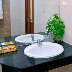Green Hotel ванная