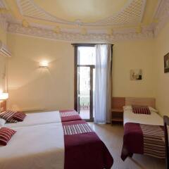 Отель Hostal Central Barcelona комната для гостей фото 4