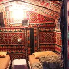 Отель Ammarin Bedouin Camp Иордания, Вади-Муса - отзывы, цены и фото номеров - забронировать отель Ammarin Bedouin Camp онлайн балкон