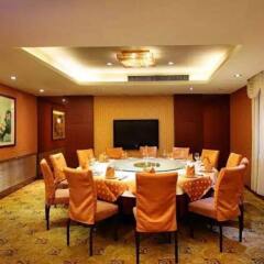Guang Dong Hotel фото 2