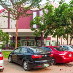 Отель Ibis Lagos Airport Нигерия, Лагос - отзывы, цены и фото номеров - забронировать отель Ibis Lagos Airport онлайн парковка