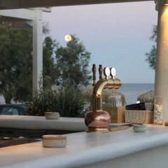 Отель Anemos Beach Lounge Hotel Греция, Остров Санторини - отзывы, цены и фото номеров - забронировать отель Anemos Beach Lounge Hotel онлайн бассейн фото 2