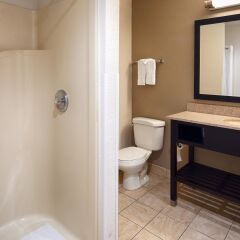 Отель Best Western - Suites Колумбус ванная фото 2