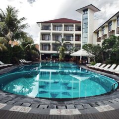 Отель Best Western Resort Kuta бассейн фото 3
