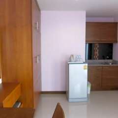 Апартаменты Kaewfathip Apartment Паттайя в номере фото 2