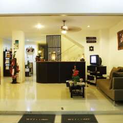 Отель Baan Oui Phuket Guest House интерьер отеля фото 3