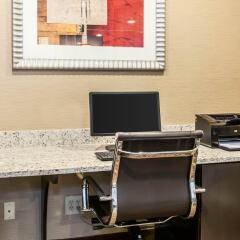 Отель Comfort Suites Columbus интерьер отеля фото 3