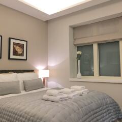Отель Trafalgar Luxury Suites комната для гостей фото 5
