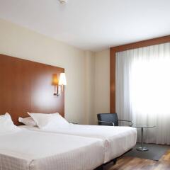 Отель AC Hotel Sevilla Forum by Marriott Испания, Севилья - отзывы, цены и фото номеров - забронировать отель AC Hotel Sevilla Forum by Marriott онлайн комната для гостей фото 3