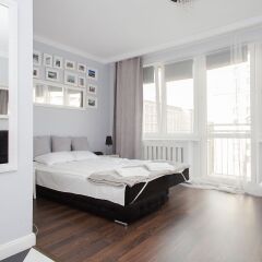 Отель ShortStayPoland Krucza (B34) Польша, Варшава - отзывы, цены и фото номеров - забронировать отель ShortStayPoland Krucza (B34) онлайн комната для гостей фото 2