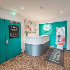 Отель Forenom Aparthotel Helsinki Herttoniemi банкомат