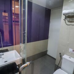 Отель Asoke Suites Бангкок ванная